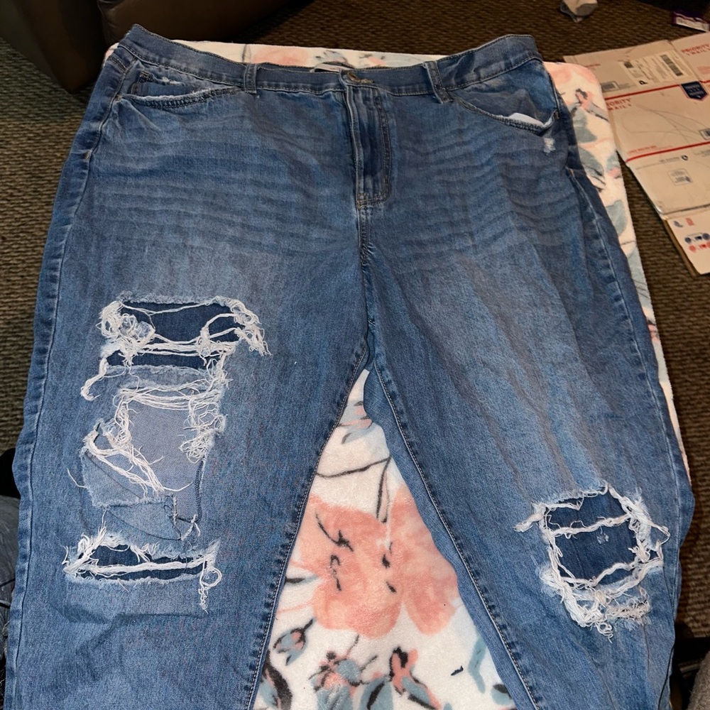 Women’s jeans
